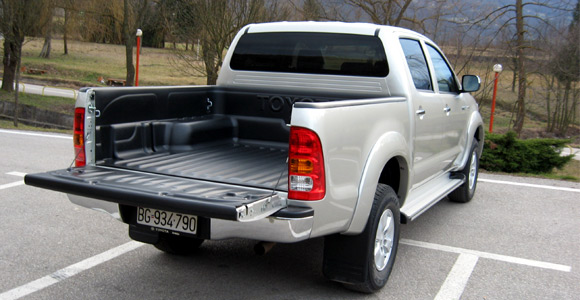 Testirali smo: Toyota Hilux 3.0 D-4D Double Cab City