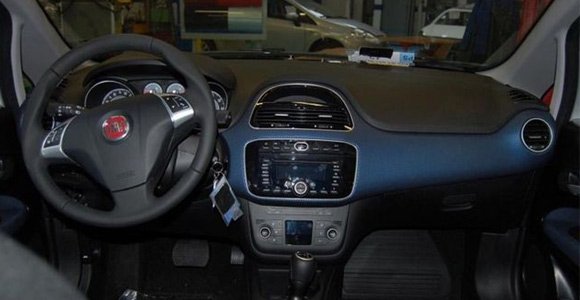 Fiat Grande Punto facelift - prve fotografije bez maske