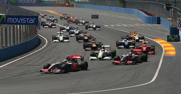 F1 VN Evrope - Barichello iskoristio grešku McLarena i pobedio!