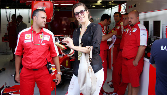 Mumm oficijalno piće Formule 1 - Popijte svoju čašu luksuza