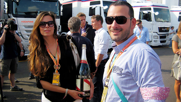 Mumm oficijalno piće Formule 1 - Popijte svoju čašu luksuza