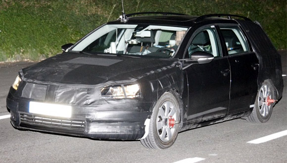 Volkswagen Passat B7: špijunske fotografije