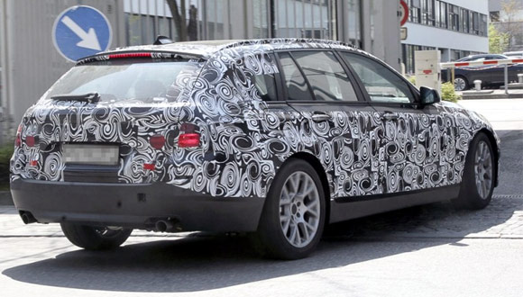 BMW 5 Touring - špijunske fotografije