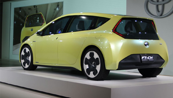 Sajam automobila u Detroitu - Toyota FT-CH - mali Prius