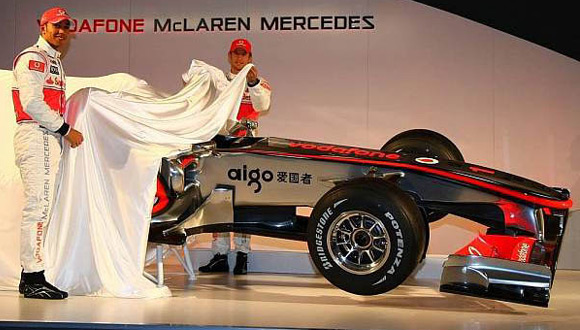 Formula 1 - McLaren prikazao MP4-25