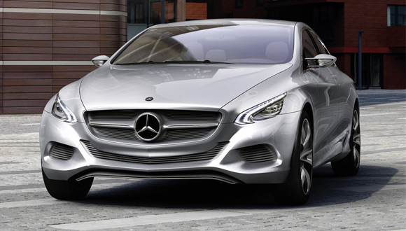 Video: Mercedes-Benz F800 Style