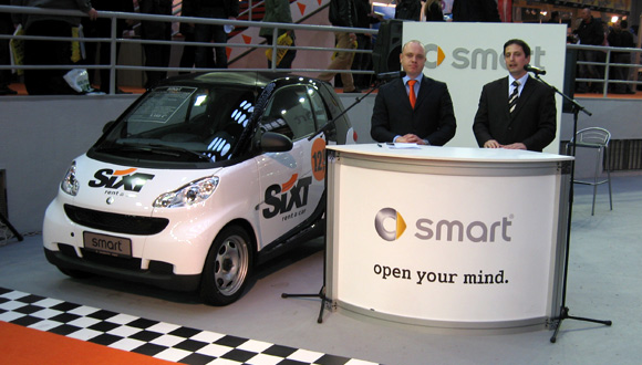 Mercedes-Benz isporučio 10 smart vozila AAA-1 Rent-u