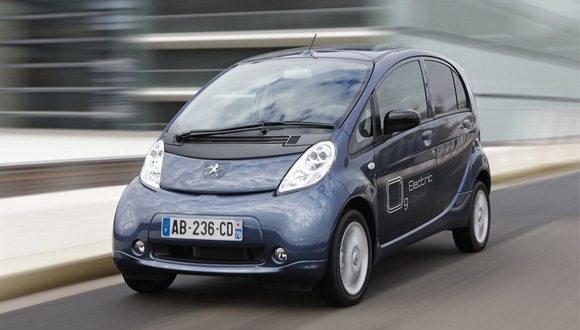 Video: Peugeot iOn – francuski elektromobil iz Japana