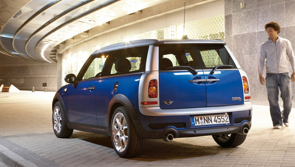 Video: MINI Clubman je dovoljno veliki