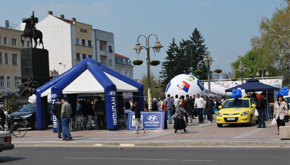 Hyundai Auto Beograd - Lopta dobrih želja stigla u Srbiju!