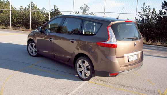 Test: Renault Grand Scenic 1.9 dCi - Za porodicu sa stilom