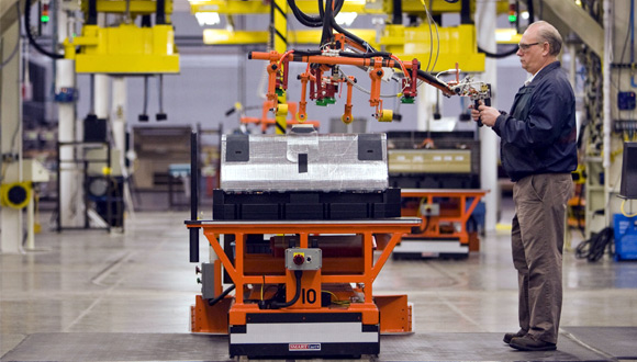 GM udvostručuje veličinu laboratorije za automobilske akumulatore