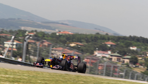 F1 VN Turske - Prvi startuje Webber, iza njega su Hamilton i Vettel
