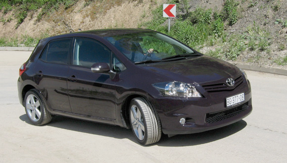 Testirali smo: Toyota Auris 1.6 Valvematic Sport