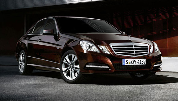 Mercedes-Benz klase E: Novi oblik LED dnevnih svetala