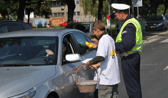 Edukativna akcija „Jabuka ili limun“ treći put u Srbiji