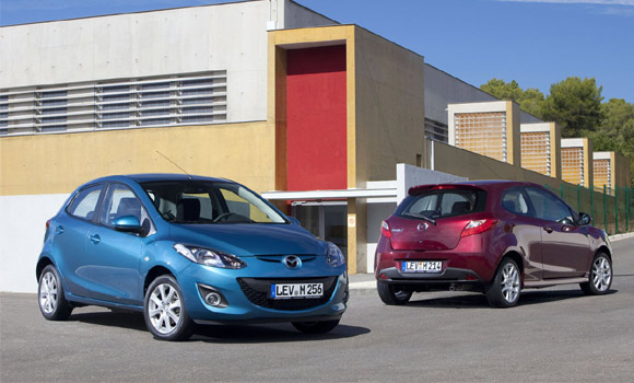Mazda premijere na Salonu automobila u Parizu