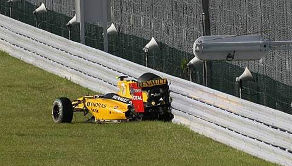 Formula 1 - Petrov dobio kaznu + 5 mesta na startu