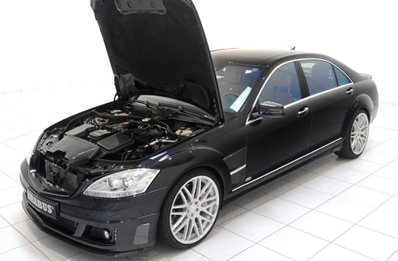 Brabus SV12 R Biturbo 800: najbrži i najsnažniji sedan na planeti