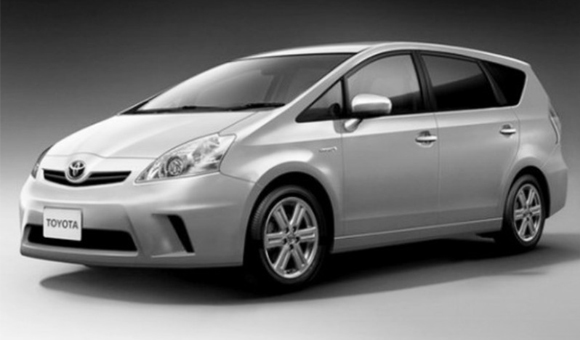 Toyota Prius MPV - prva (ne)zvanična fotografija