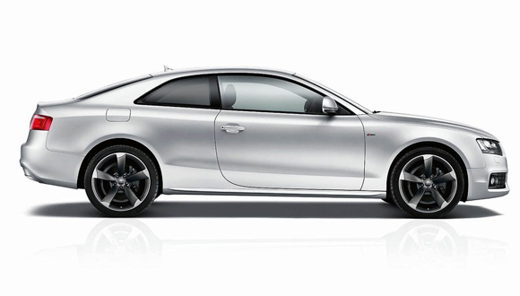 Audi S-line Black Edition: više stila za A4 i A5