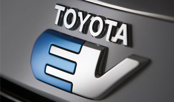 Toyota RAV4 EV: SUV sa pogonom od Tesle stiže u Los Angeles
