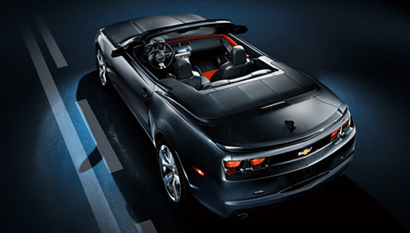 Chevrolet Camaro Convertible: premijera na Facebooku