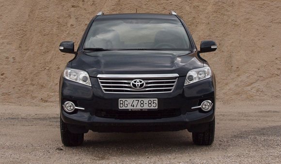 Testirali smo: Toyota RAV4 2.2 D-CAT AWD