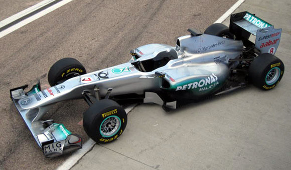 Formula 1 - Mercedes-Benz prikazao W02