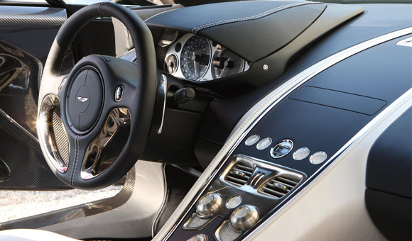 Prvi Aston Martin One-77 predat kupcu u Monaku
