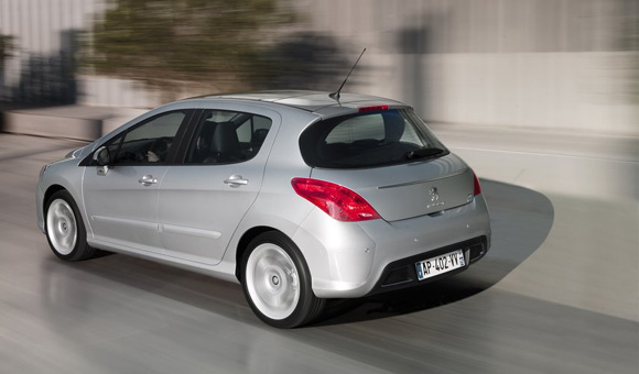 Peugeot 308: 3 x facelift
