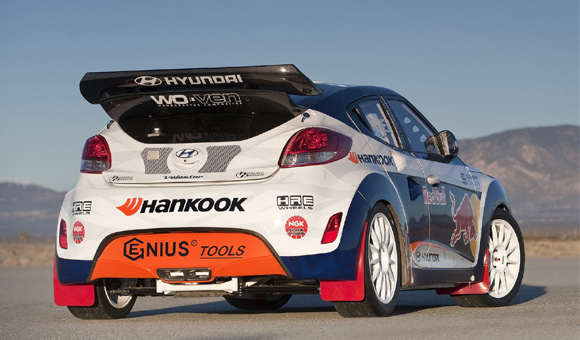 Chicago 2011: Hyundai Veloster Rally Car + VIDEO