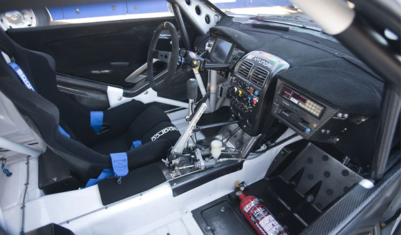 Chicago 2011: Hyundai Veloster Rally Car + VIDEO