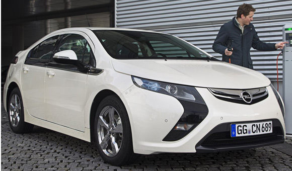 Proizvodna verzija Opel Ampera modela: Svetska premijera u Ženevi
