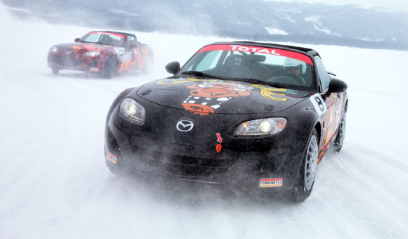 Mazda MX-5 na ledu