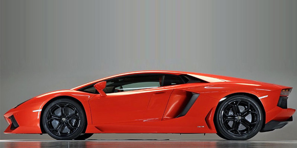 Lamborghini Aventador: nove fotografije