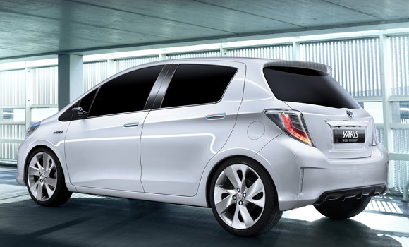 Toyota Yaris HSD Concept: Treća generacija Yarisa kao hybrid