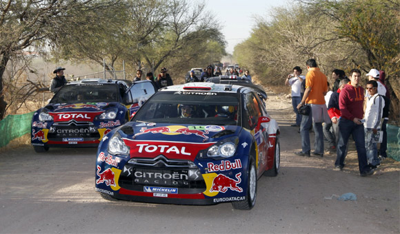 Rally Mexico - Citroën “kolo vodi”
