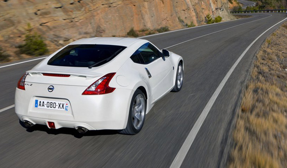 Nissan 370Z i 370Z Roadster: Modernizacija za 2011. godinu