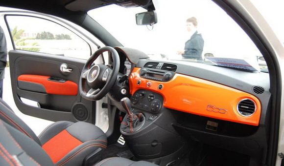 Aznom Abarth 500: 230 KS i motor iznad zadnje osovine