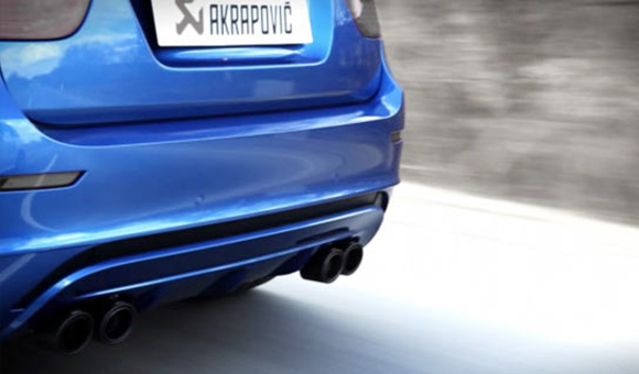 VIDEO: BMW X6 M s izduvnim sistemom Akrapovič