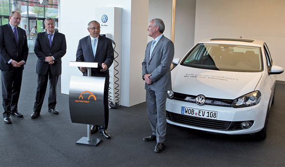 Električni VW Golf blue-e-motion na ulicama Wolfsburga