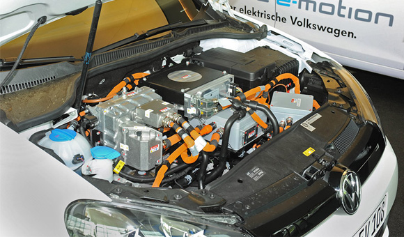 Električni VW Golf blue-e-motion na ulicama Wolfsburga