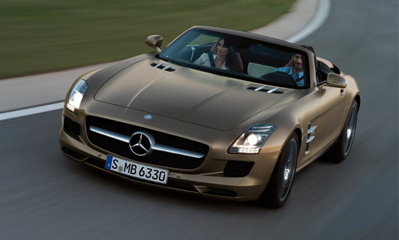 Mercedes-Benz SLS AMG Roadster: leti i bez krila