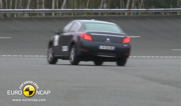 Euro NCAP 2011: Peugeot 508 – Pet zvezdica