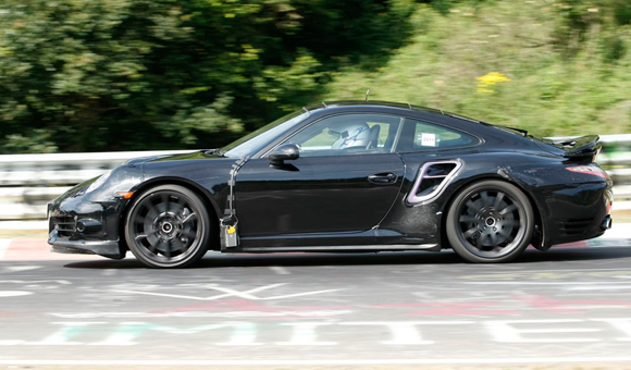 Novi Porsche 911 Turbo: špijunske fotografije