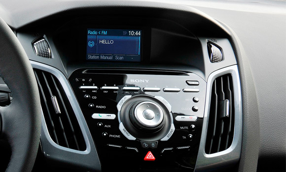 Ford prelazi na digitalne audio uređaje