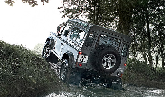 Land Rover Defender: Novi motor za modelsku godinu 2012