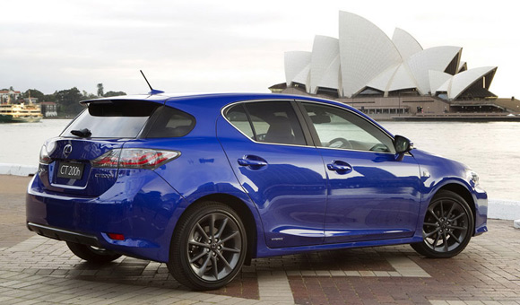 Lexus CT 200h (2012): Paket F Sport i novi sistemi