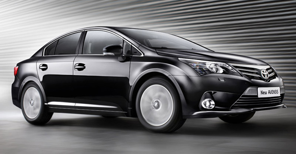 Video: Toyota Avensis 2012